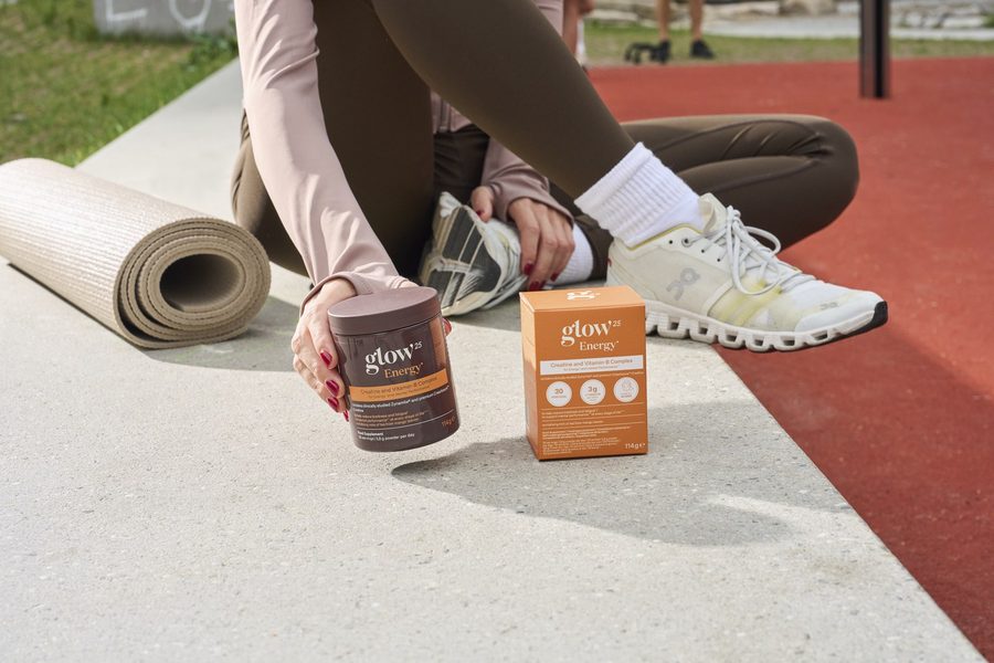 Donna dopo lo sport con Glow25 Energy